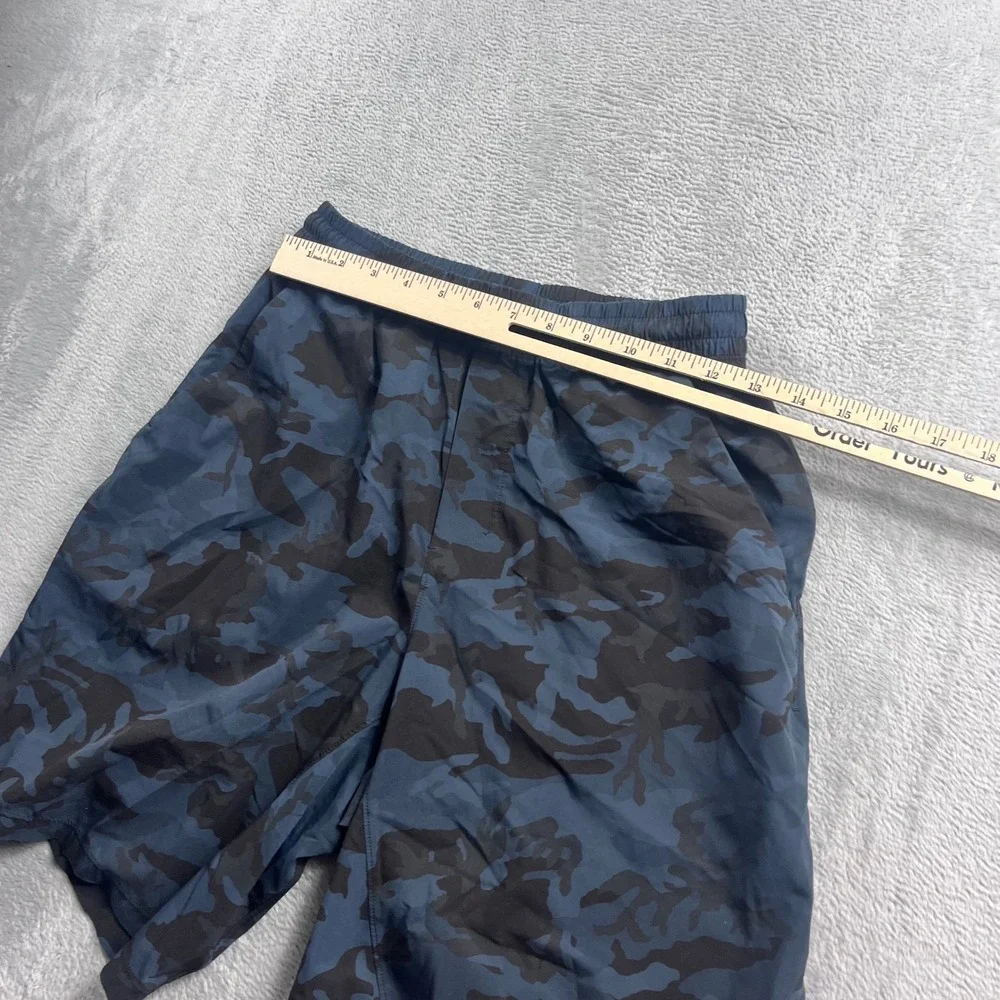 Lululemon Pace Breaker Linerless Shorts Mens Blue Camo 7 Inch Workout Running